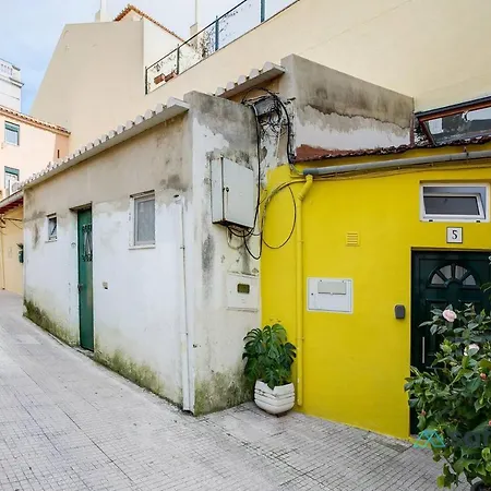 Apartment Tiny Little In The Centre Lissabon